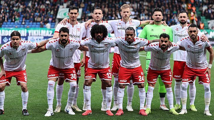Sivasspor – Fenerbahçe Maçı Öncesi Eksikler ve Sarı Kart Sınırı
