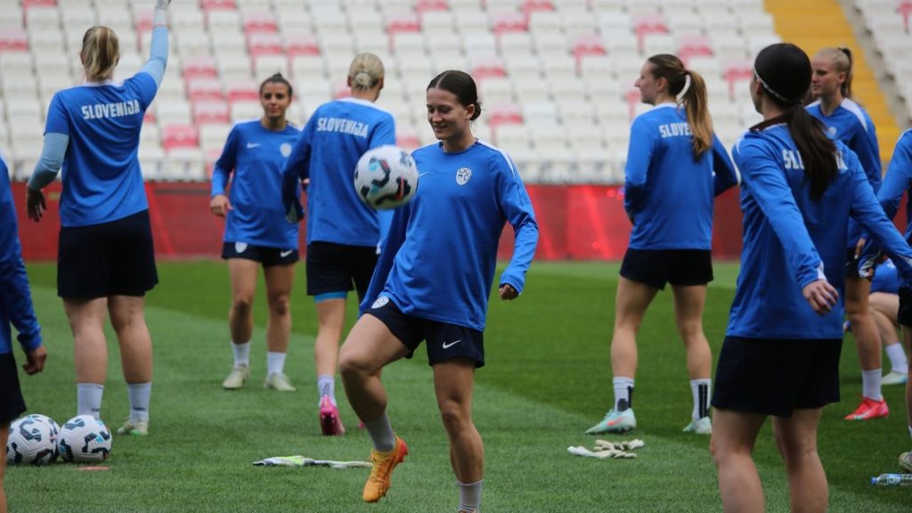Slovenya’nın Sivas’taki Son Antrenmanı
