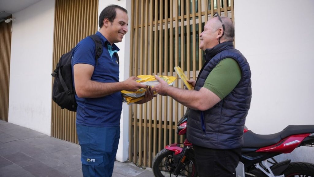 Ulaştırma ve Altyapı Bakanı Uraloğlu, Türkiye Posta Sektörünü Değerlendirdi