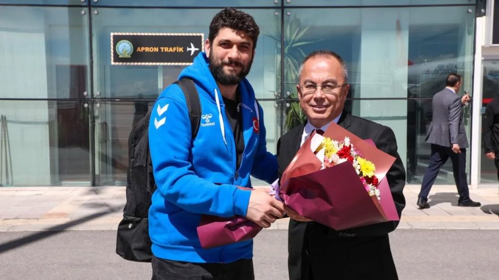 A Milli Erkek Hentbol Takımı Sivas’ta Avusturya Maçına Hazırlanıyor