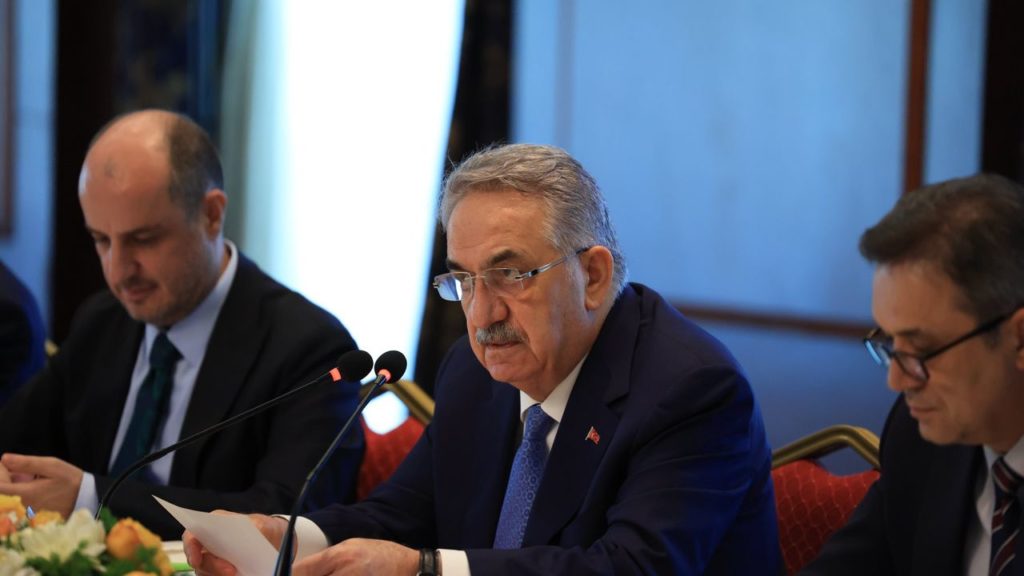 AK Parti’den Yeni Anayasa Çalıştayı ve Vizyonu