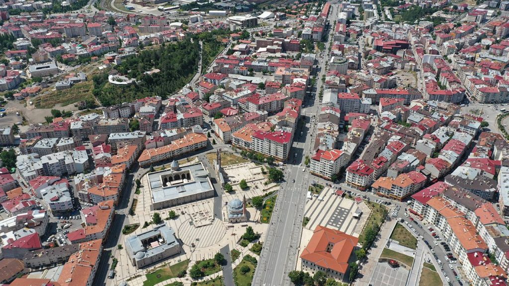 Bölge İdare Mahkemeleri ve Vergi Mahkemesi Kuruluşu Resmi Gazete’de Yayımlandı