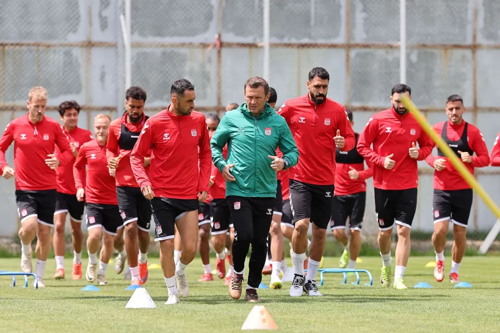 Sivasspor, Alanyaspor Maçında Gençlere Şans Tanıyacak