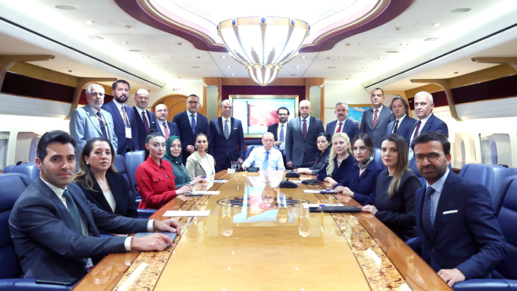 Cumhurbaşkanı Erdoğan Kuzey Kıbrıs’ta Güncel Temaslarını Tamamladı