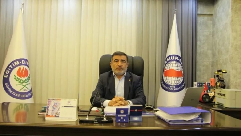 Eğitim-Bir-Sen Sivas Şube’nin Yetki Zaferi