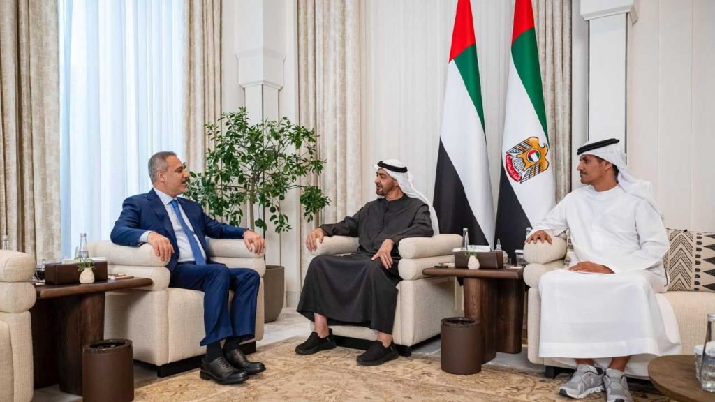 Fidan, BAE Devlet Başkanı ile Abu Dabi’de Görüştü