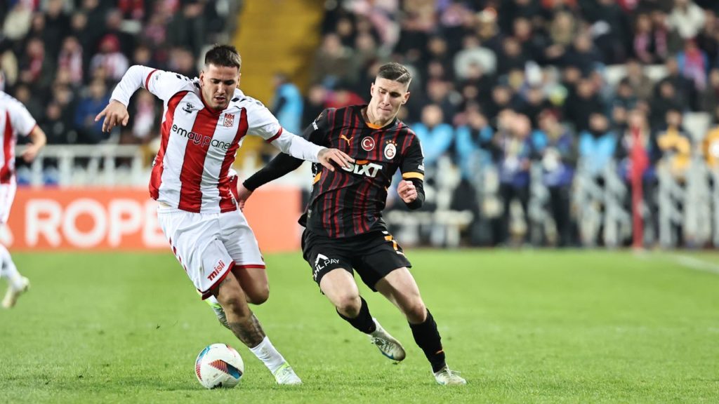 Sivasspor, Galatasaray’a Karşı Zorlu Deplasman Maçına Çıkacak