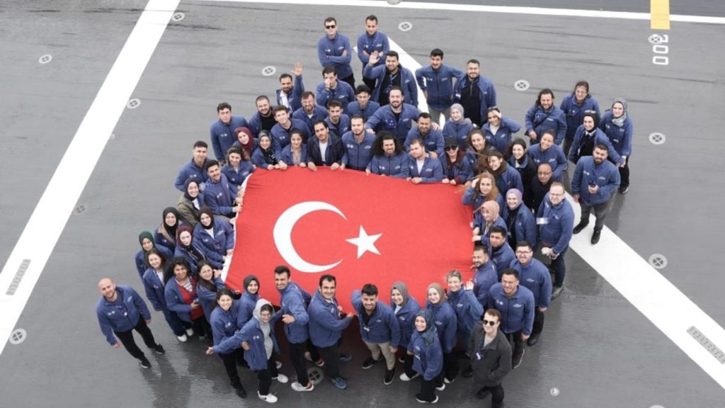 Gençler, TCG Anadolu ile Tarihi Yolculuğa Çıkıyor