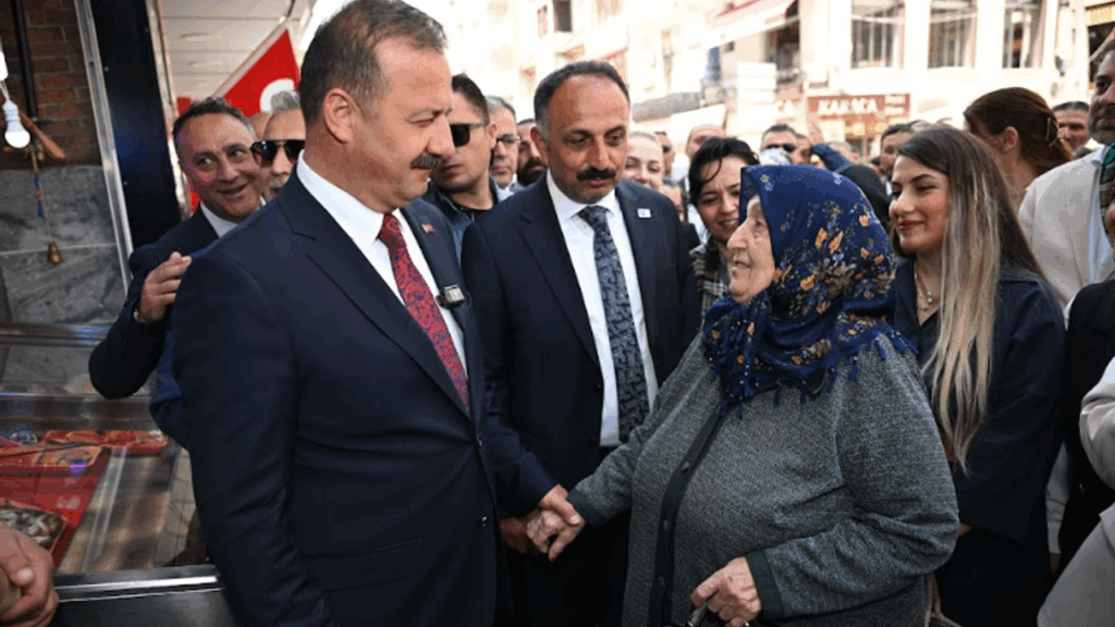 Gümüşhane’de Anahtar Parti’nin Esnaf Ziyareti