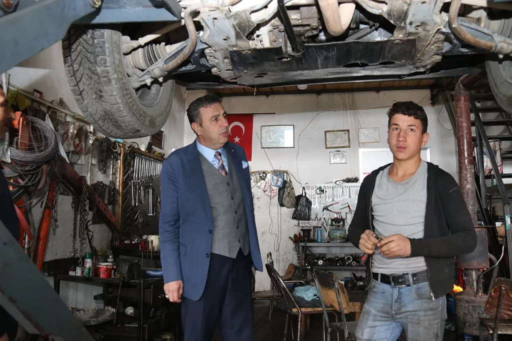 Hakan Demirgil’den 1 Mayıs Emek ve Dayanışma Günü Mesajı