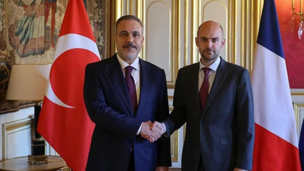 Hakan Fidan ve Jean-Noël Barrot Arasında Telefon Görüşmesi