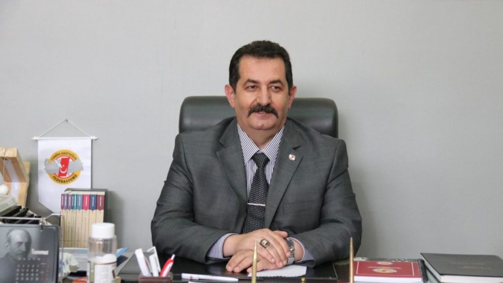 Hakan Sezerer: Gazeteciliğin Etik ve Profesyonel Standartlarına Dikkat Çekti