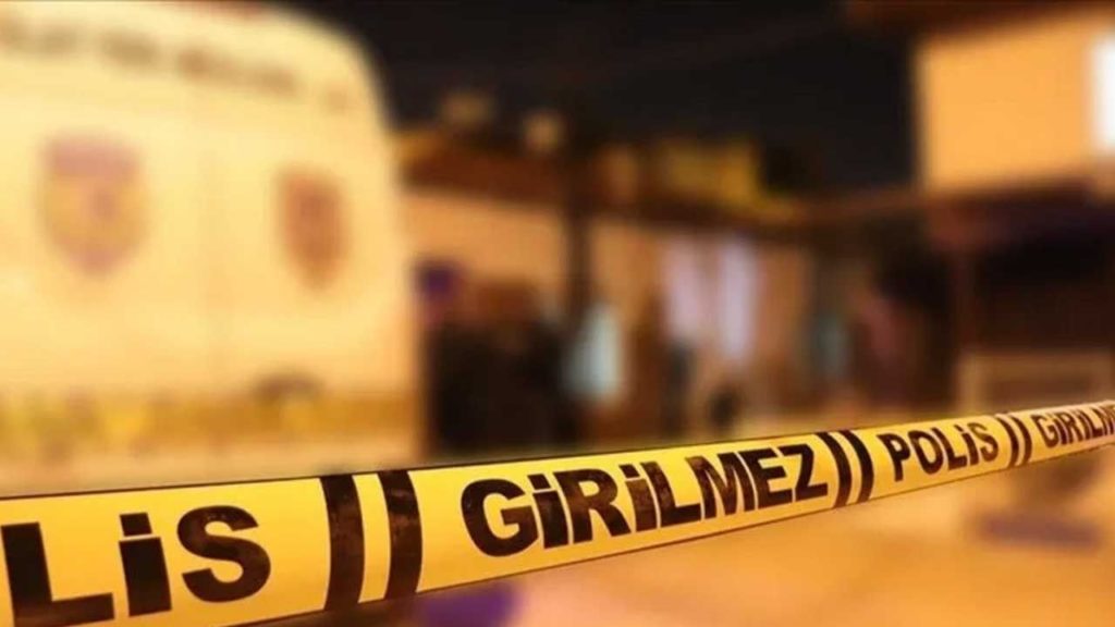 İstanbul Kadıköy’de Yangın Faciası: 69 Yaşındaki Adam Hayatını Kaybetti