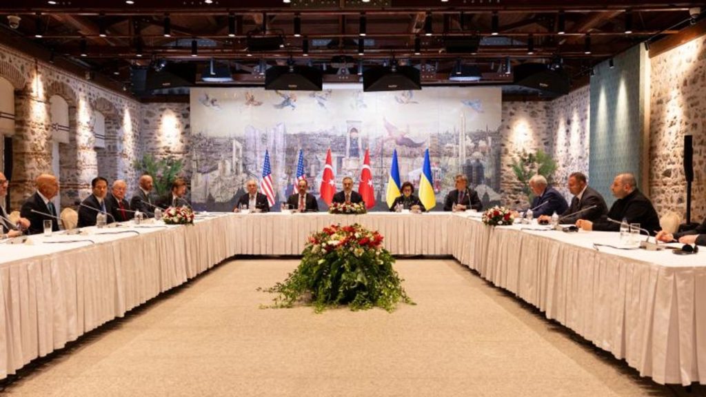 İstanbul’da Rusya-Ukrayna Barış Girişimi: Türkiye-ABD-Ukrayna Üçlü Görüşmesi Başladı