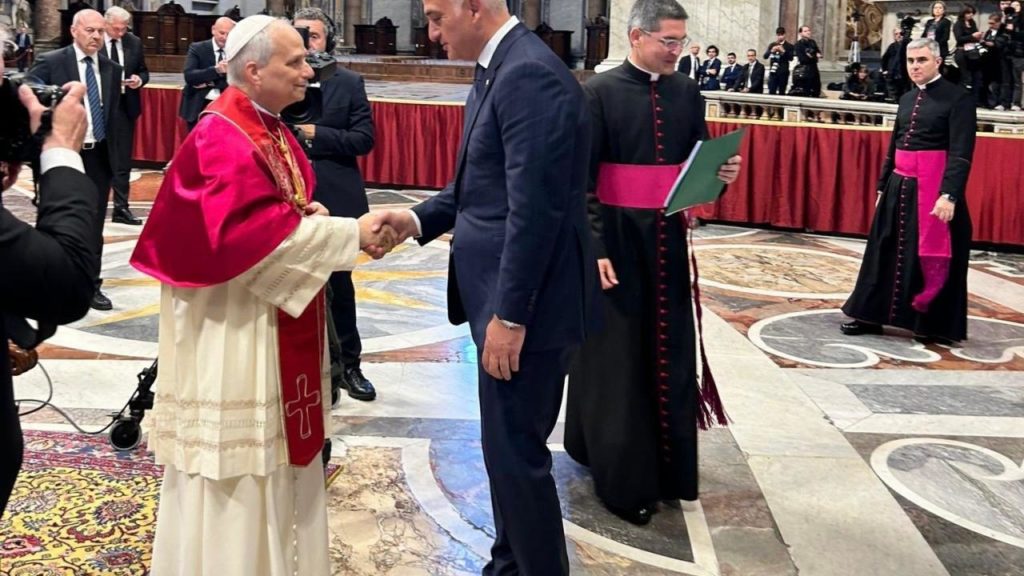 Kültür ve Turizm Bakanı Ersoy, Papa 14. Leo’nun Göreve Başlama Törenine Katıldı