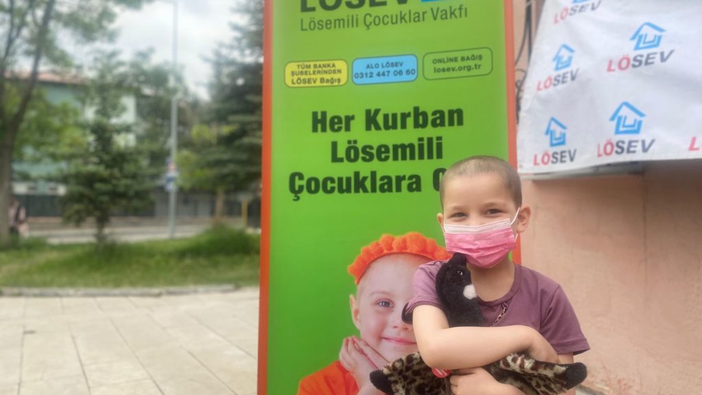 LÖSEV’den Kurban Bayramında Vekâleten Kurban Bağışlarıyla Sağlıklı Beslenme Desteği