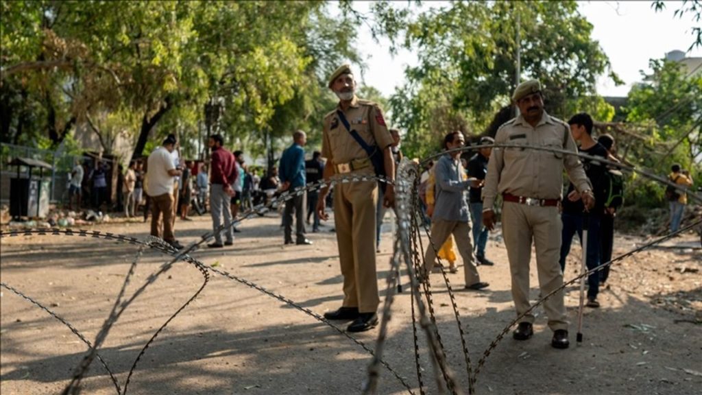 Pakistan ve Hindistan ateşkes konusunda anlaştı