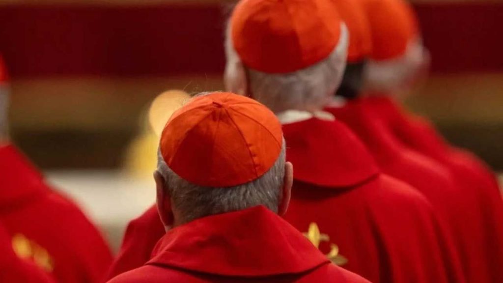 Papa Seçimi Sonuçlandı: Yeni Papa Vatikan’da Belirlendi