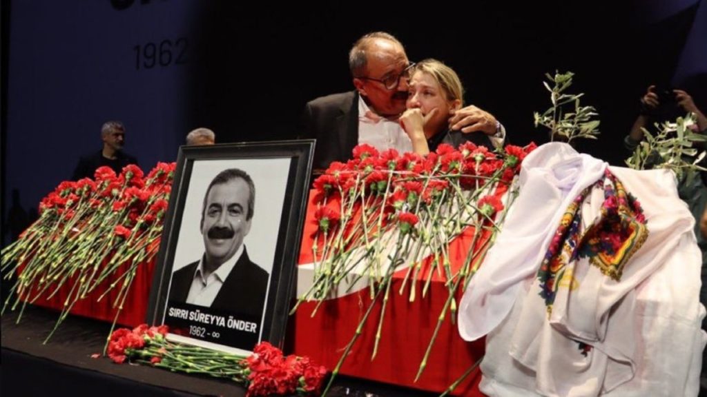 Sırrı Süreyya Önder Son Yolculuğuna Uğurlanıyor