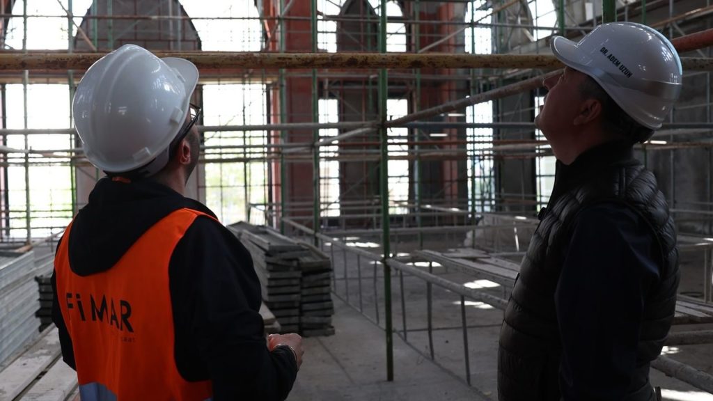 Sivas Belediye Başkanı Dr. Adem Uzun’dan Huzur Mahallesi’ndeki Camii İnşaatı İncelemesi