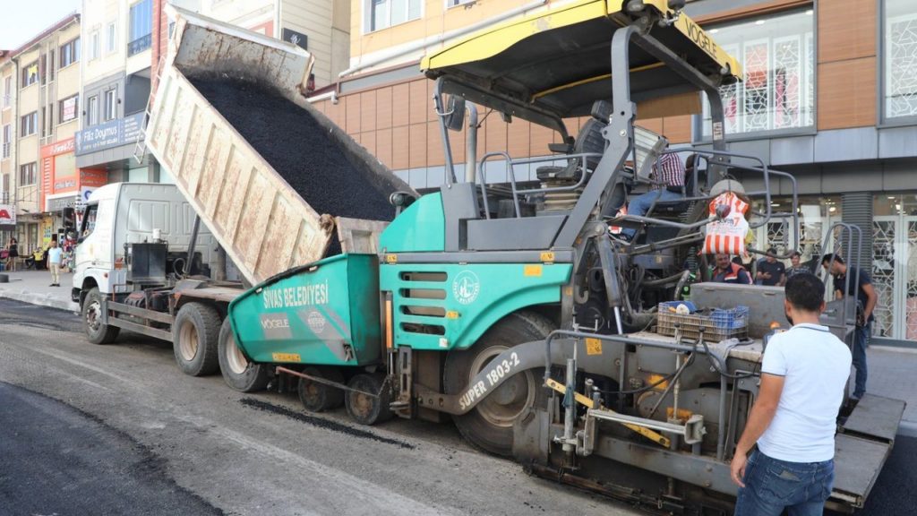 Sivas Belediyesi’nden Gülyurt Mahallesi’nde Asfalt Çalışması Uyarısı