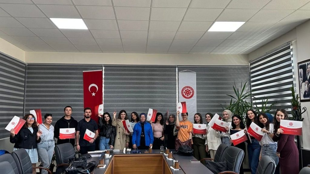 Sivas Cumhuriyet Üniversitesi’nde Kişisel Gelişim Atölyeleri Tamamlandı