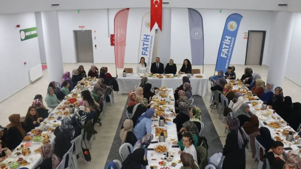 Sivas’ta Anneler Günü’ne Özel Kahvaltı Programı