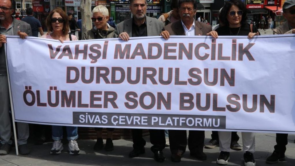 Sivas’ta Kömür Madeni Patlaması: 1 İşçi Hayatını Kaybetti, 2 İşçi Yaralandı