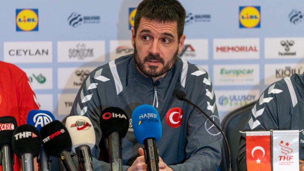 Sivas’ta Türkiye-Avusturya Hentbol Maçı Öncesi Basın Toplantısı Düzenlendi