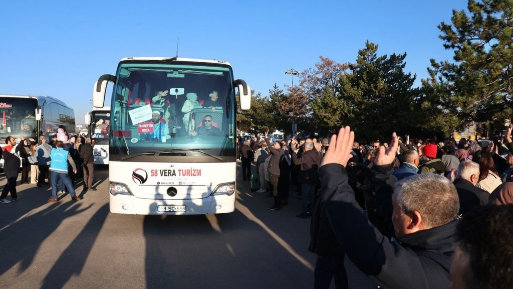 Sivas’tan Hac Yolculuğu Başladı