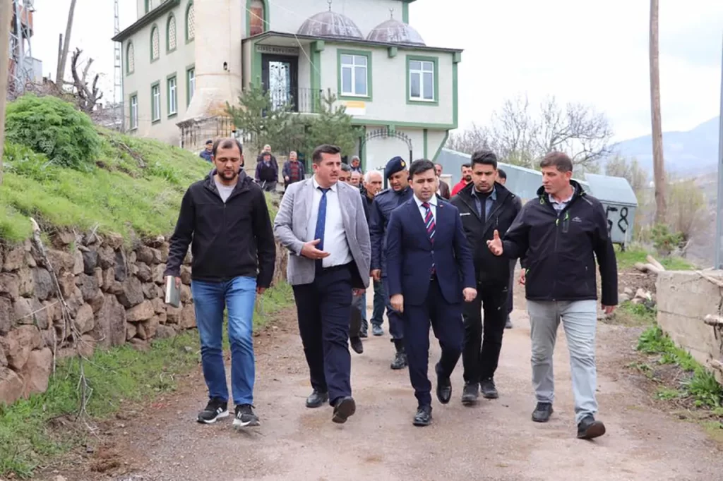 Suşehri Kaymakamı Mahmut Fazıl Yıldız’dan Kekeç Köyü Ziyareti