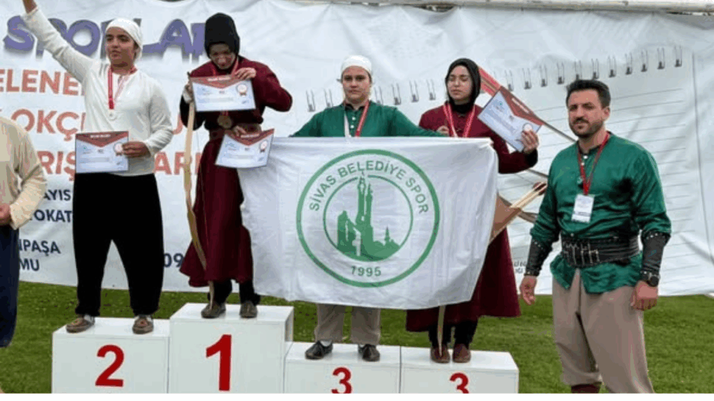 Tokat’ta Geleneksel Türk Okçuluğu Grup Müsabakaları Yoğun Katılımla Gerçekleşti