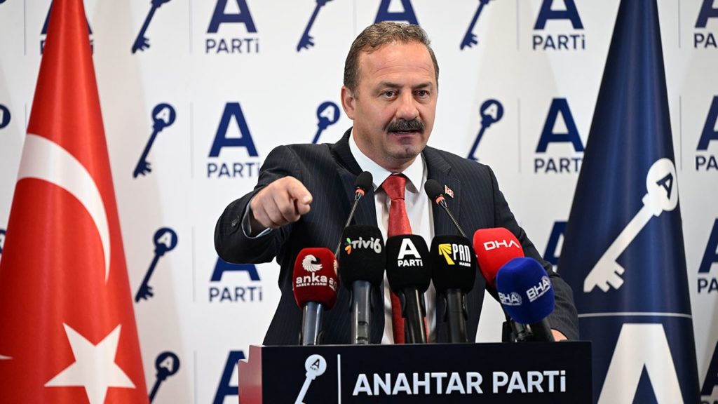 Yavuz Ağıralioğlu’ndan Terör ve Kürt Mesajları