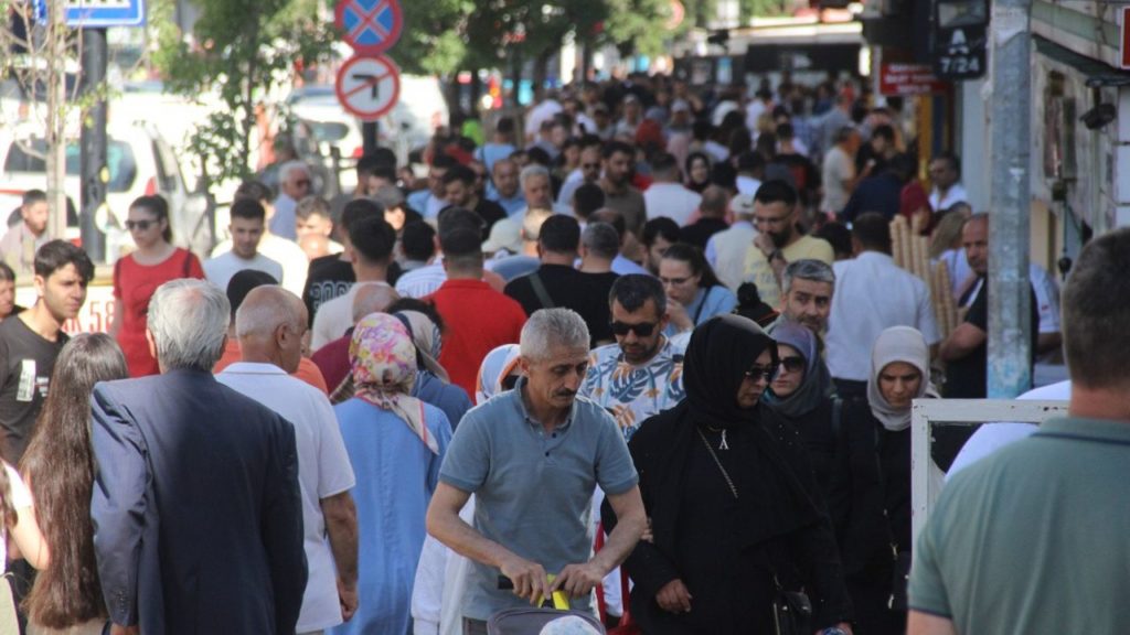 2025 Bayramı Göç Dalgası ve Nüfus Hareketleri