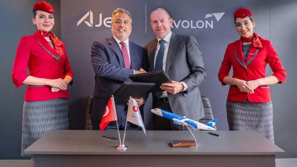 AJet, Paris Air Show’da 14 Yeni Airbus A321neo ile Filosunu Güçlendiriyor