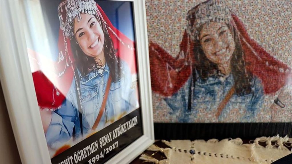 Aybüke Yalçın: Bir Öğretmenin Hikayesi ve Mirası