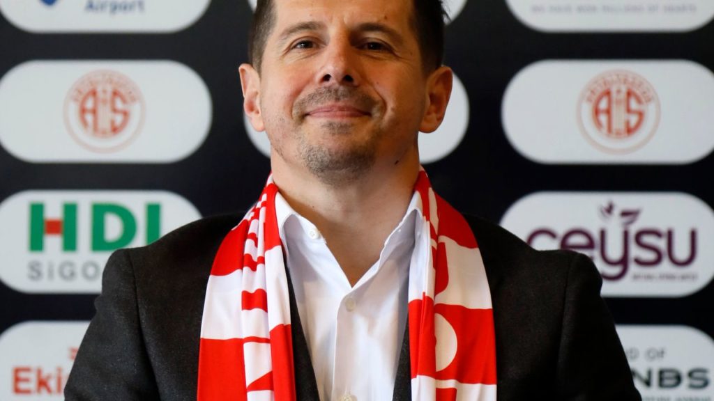 Emre Belözoğlu’ndan Ayrılık Açıklaması ve Antalyaspor’da Transfer Süreci