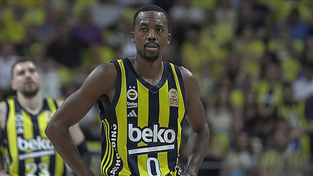 Fenerbahçe Beko, Errick McCollum ile Yollarını Ayırdı