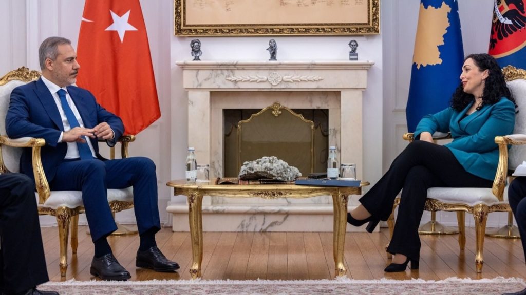 Hakan Fidan, Tiran’da Kosova Cumhurbaşkanı Vjosa Osmani ile Görüştü