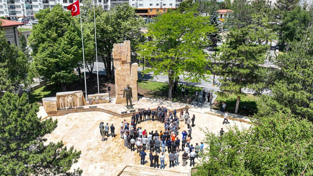 Halkın Gözdesi Çevresi ve Anıt Yenileme Çalışmaları Tamamlandı