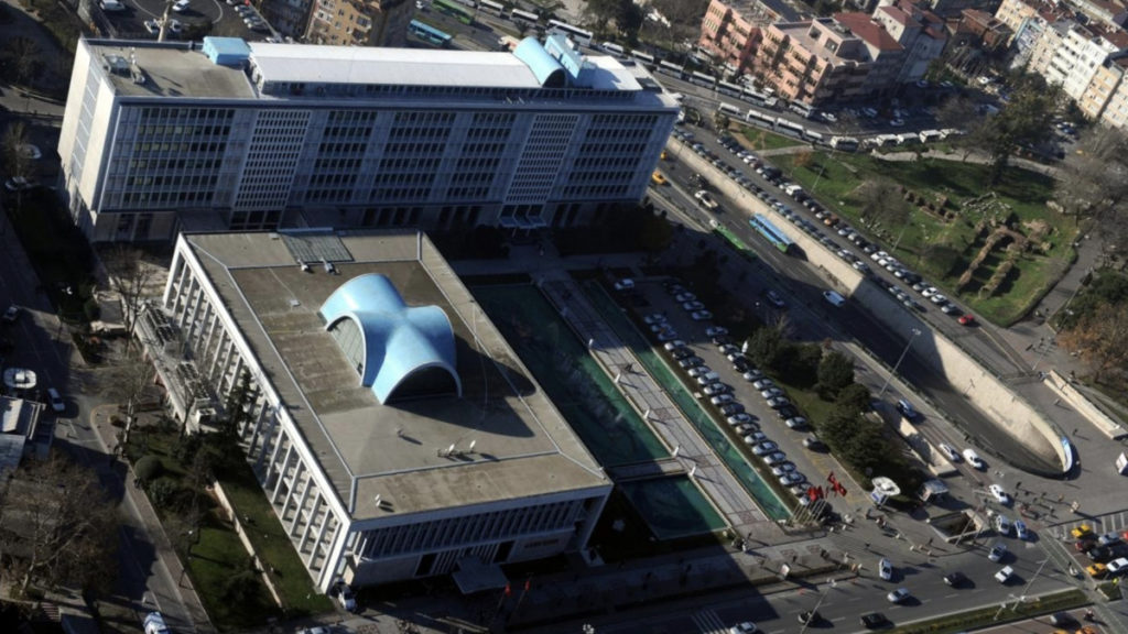 İBB’ye Yönelik Yolsuzluk Soruşturmalarında Tahliye Kararı