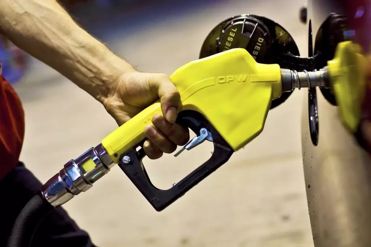 İsrail-İran Savaşı Sonrası Akaryakıt Fiyatlarında Hareketlilik