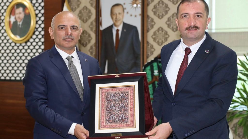 Körfez Belediyesi ile Sivas İmranlı Belediyesi Kardeş Oldu