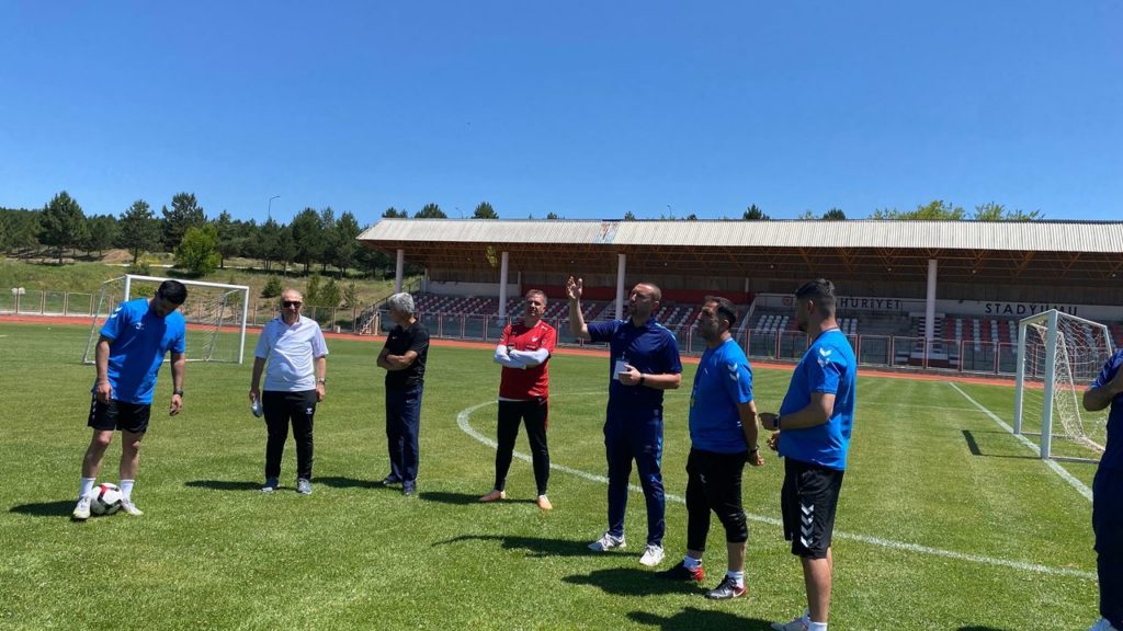 Sivas’ta UEFA Antrenör Kursu Açıldı