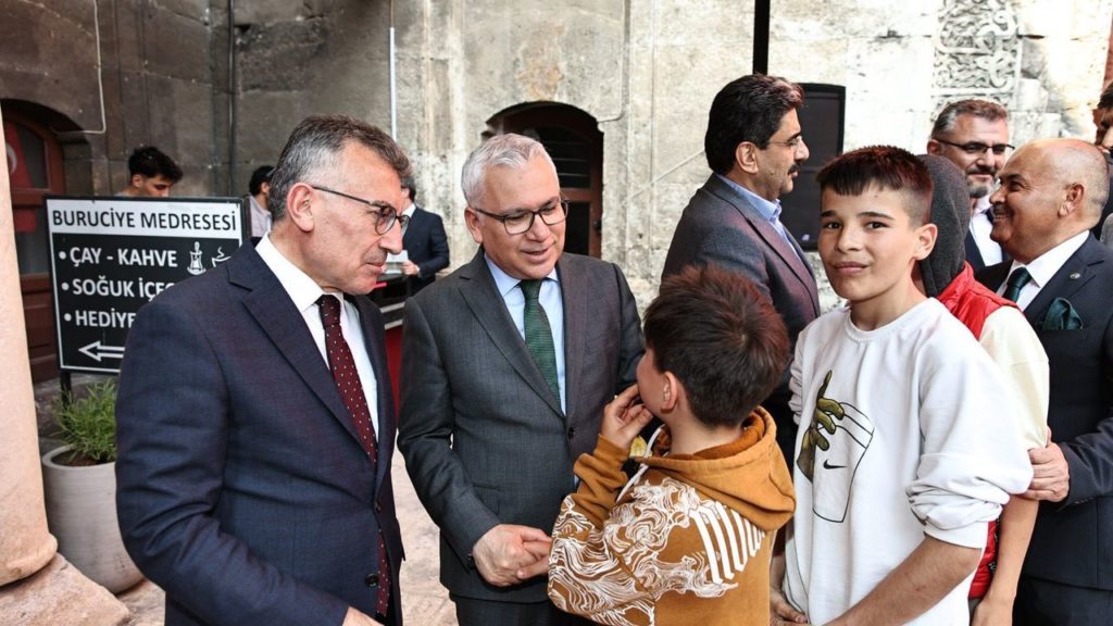 Vali Yılmaz Şimşek’ten Kurban Bayramı Mesajı ve Program Katılımı