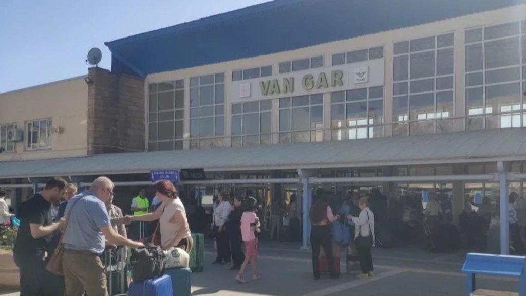 Van-Tahran Yolcu Treni Seferleri Güncel Durumlarıyla Devam Ediyor