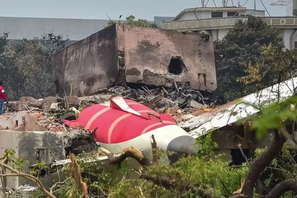 Air India Uçağının Kaza Kayıtları ve Şok Detaylar