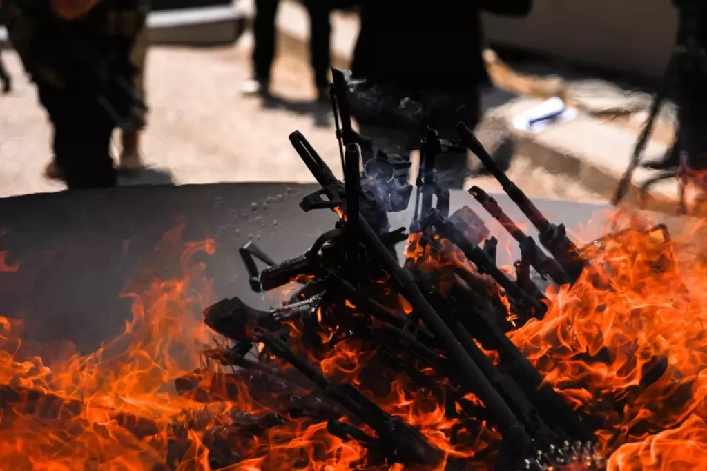 AK Parti’nin ‘Terörsüz Türkiye’ Komisyonu Listesi ve Temsilcileri