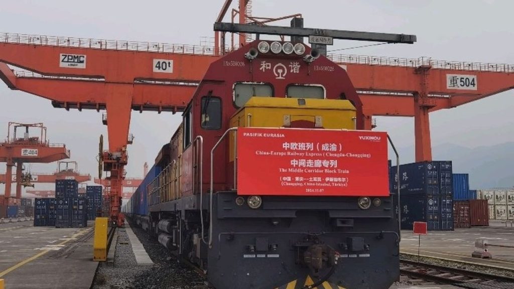 Çin-Türkiye Arası Yük Trenleri İlk Seferini Gerçekleştirdi