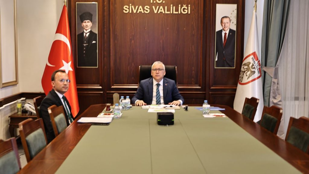 Düzensiz Göçle Mücadele Toplantısı Üç Valilikte Bir Araya Geldi